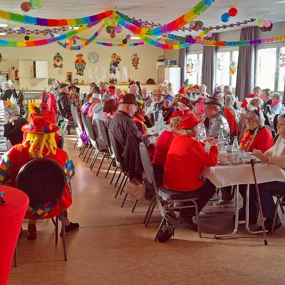 Karnevalistischer Auftakt bei der Awo an der Schulstraße: Begeisterte Narren empfingen Kinderprinzen