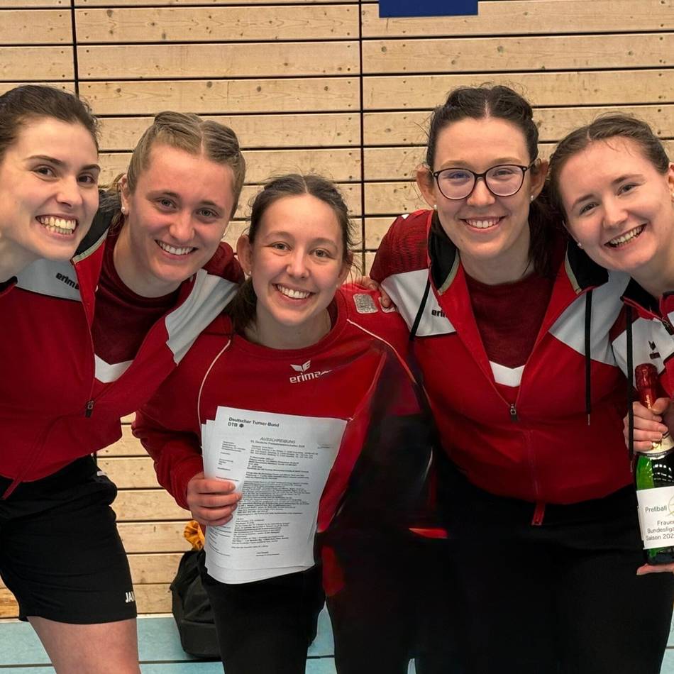 Hückeswagener Prellballerinnen: 24 Siege in 24 Spielen – TVW ist Süddeutscher Meister