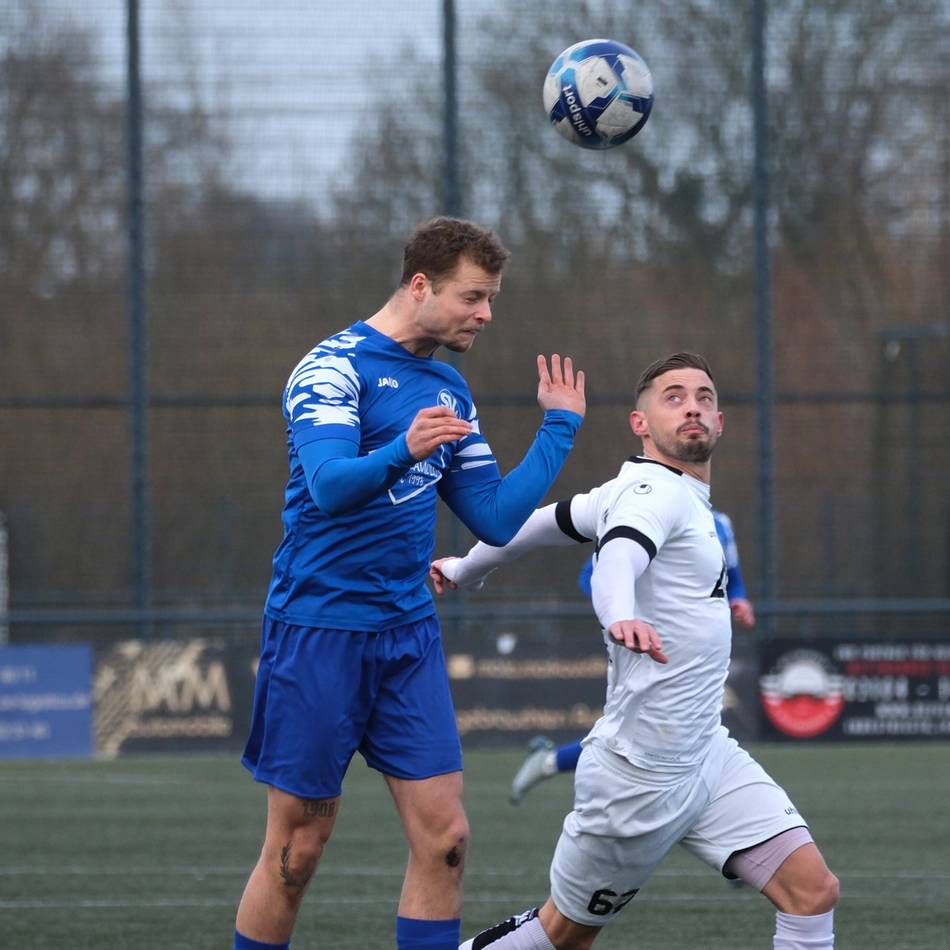 Null Punkte zum Rückrunden-Auftakt: U23 mit unglücklicher Pleite, SV Hösel mit verdienter