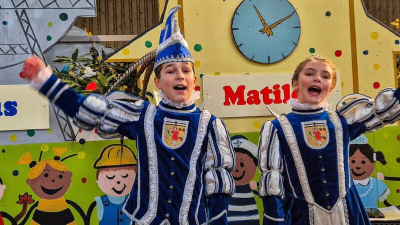 Karneval in Meerbusch: Kinderprinzenpaar gibt Startschuss für die Session