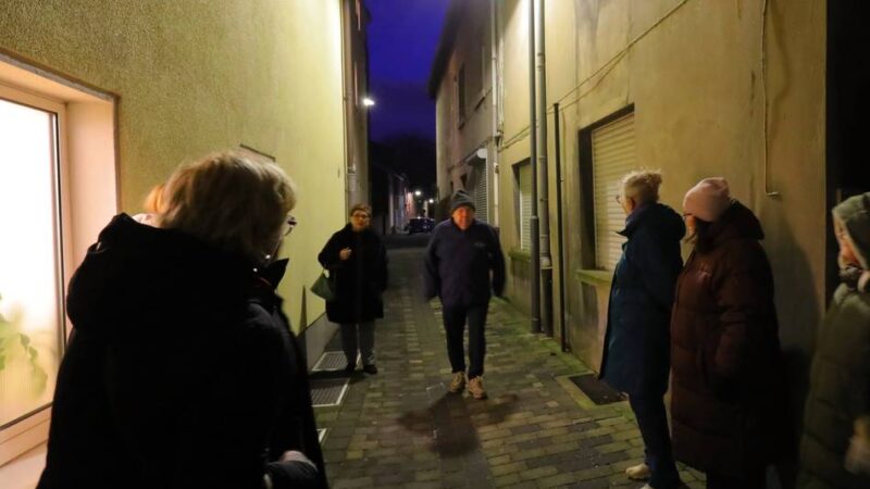 Erkundungsgang in der Innenstadt: Dunkle Ecken und Gassen –  SPD-Frauen identifizieren „Angsträume“ in Rheinberg