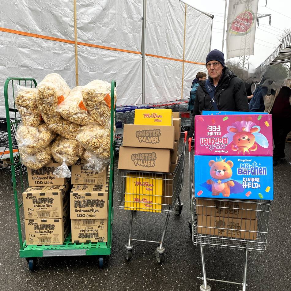 Kolpingsfamilie in Hückeswagen: Großeinkauf für den „Rä-Te-Ma-Teng“ in „De Kamellebud“