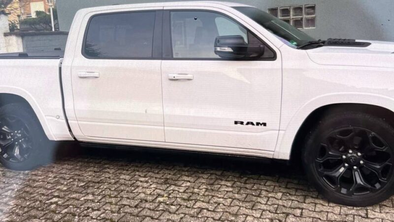 Kriminalität in Langenfeld: 100.000 Euro teurer Dodge RAM Pick-Up gestohlen