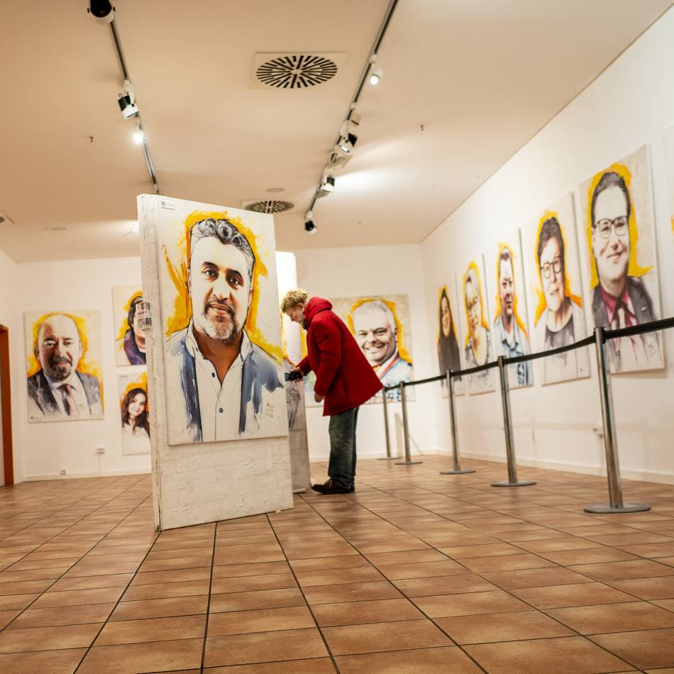 Ausstellung im Rheinpark-Center: Die stillen Helden von Neuss