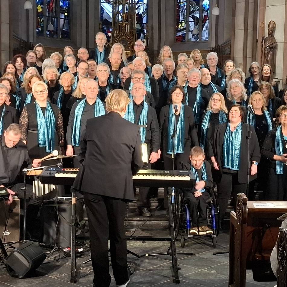 Konzert in St. Peter Hinsbeck: Gospels von „Joy & Peace“ für den guten Zweck