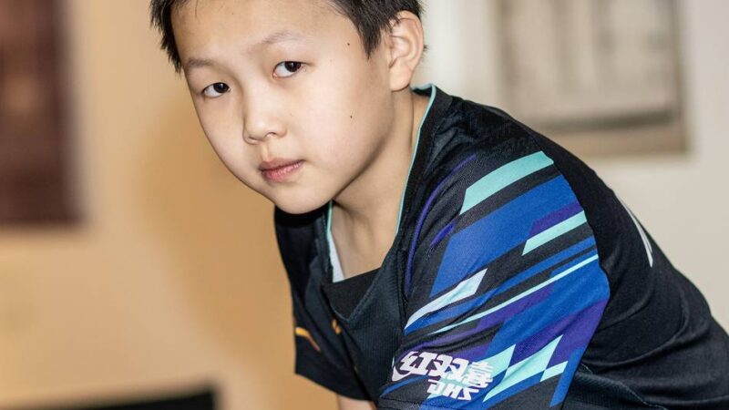 Am Sonntag in Düsseldorf: Zehnjähriger fordert 100 Amateure im Tischtennis heraus