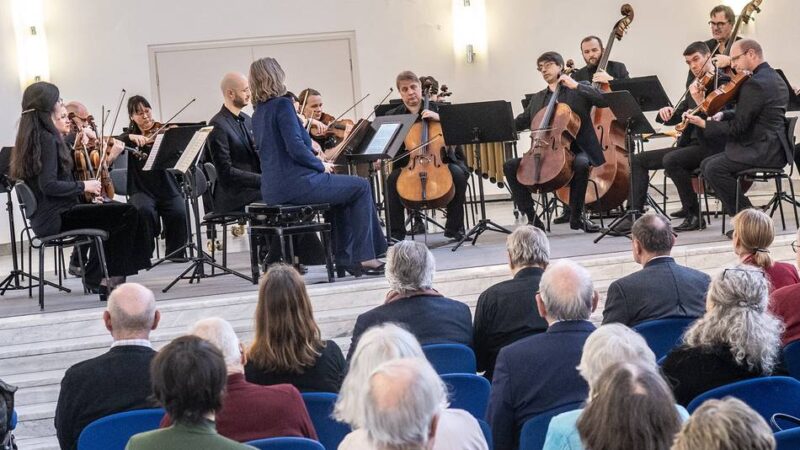 Deutsche Kammerakademie Neuss am Rhein: Helle und dunkle Klangwelten in einer Matinee vereint