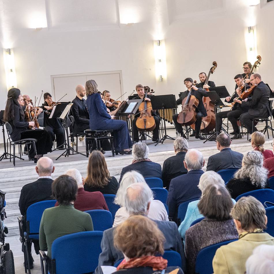 Deutsche Kammerakademie Neuss am Rhein: Helle und dunkle Klangwelten in einer Matinee vereint