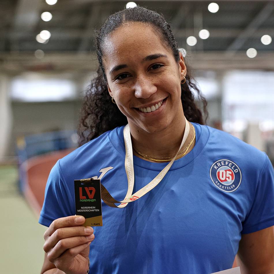 Bei Landesmeisterschaft in Leverkusen: Alyssa Tagbo und die drei Sprünge zu Gold