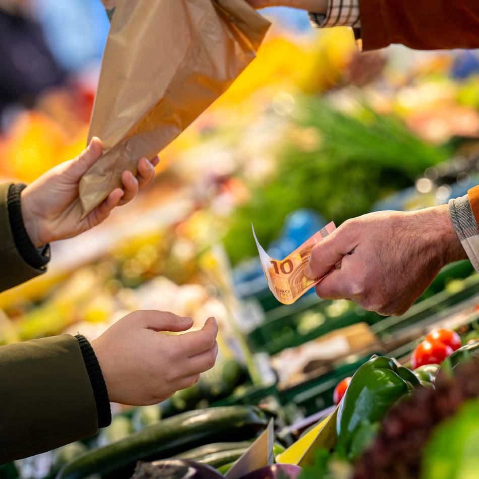 Karnevalssamstag in Leverkusen: Wochenmarkt in Schlebusch fällt nun doch aus