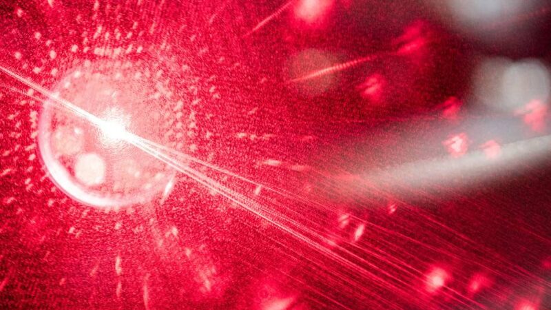 Gefährlicher Eingriff in den Luftverkehr: Hubschrauberpilot in Neersen mit Laserpointer geblendet?