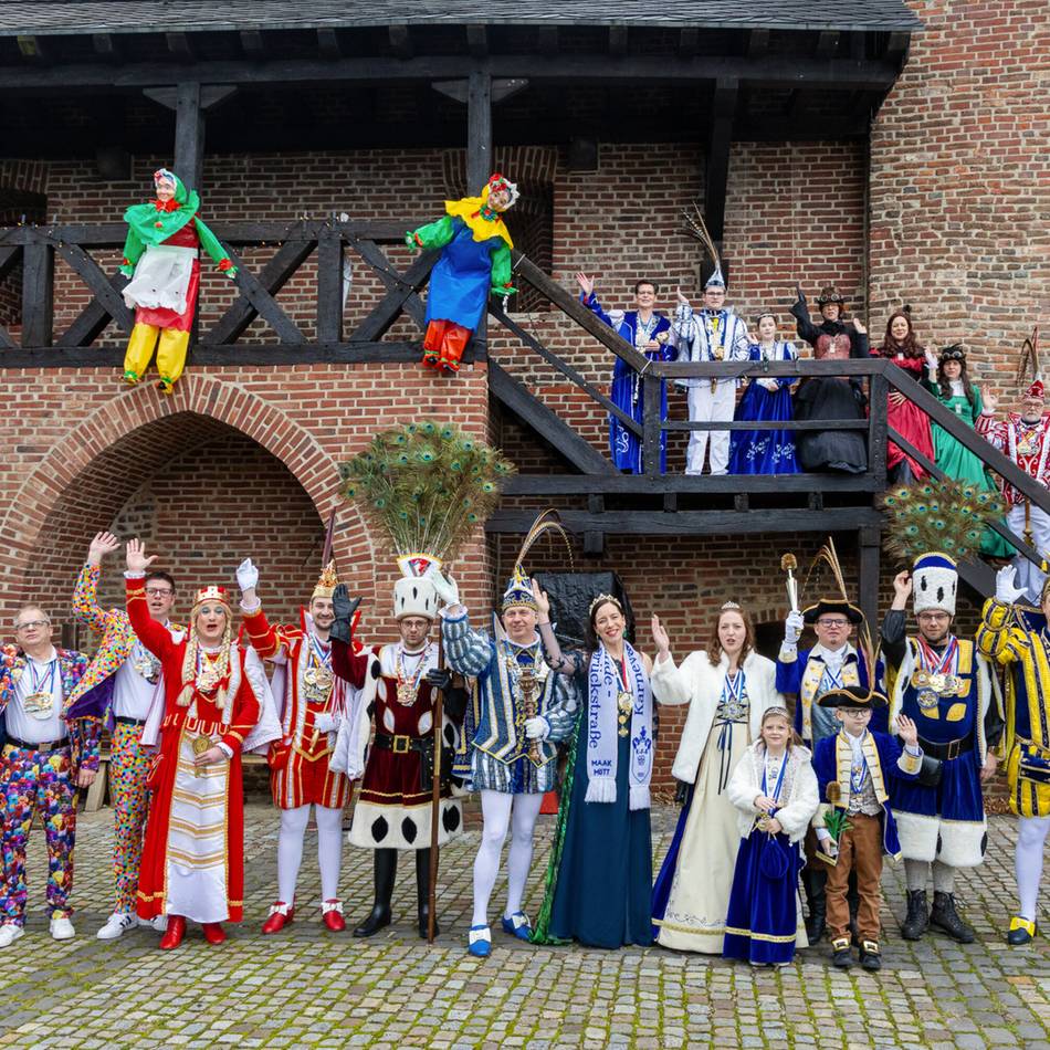 Tollitäten Erkelenz: Jecker Empfang in der Erkelenzer Burg