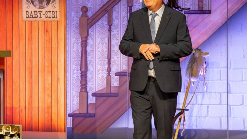 Nach Abbruch in der Stadthalle: Kabarettist Jürgen B. Hausmann sagt auch Nachholtermin in Kleve ab