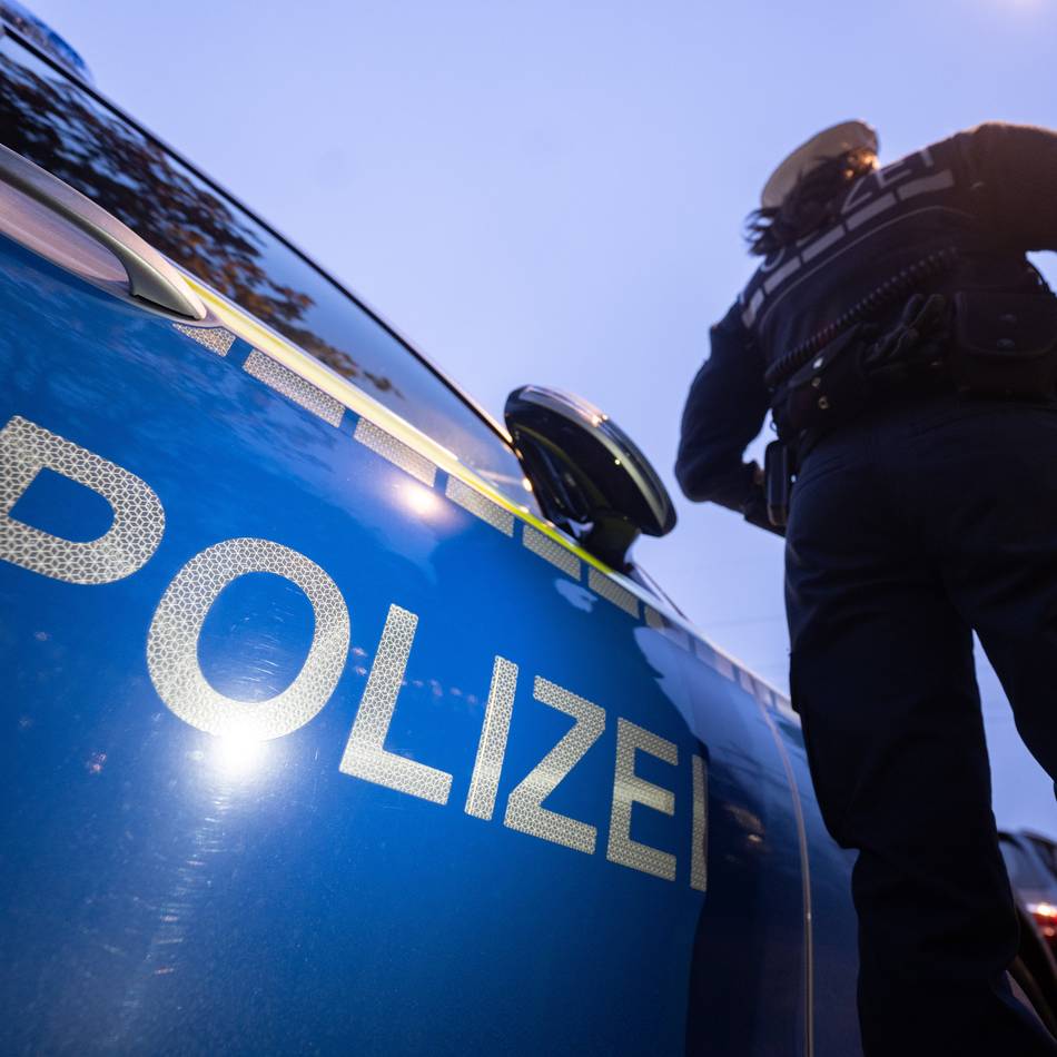 Polizei in Meerbusch: Meerbuscher Seniorin überweist vierstellige Summe an Telefonbetrüger