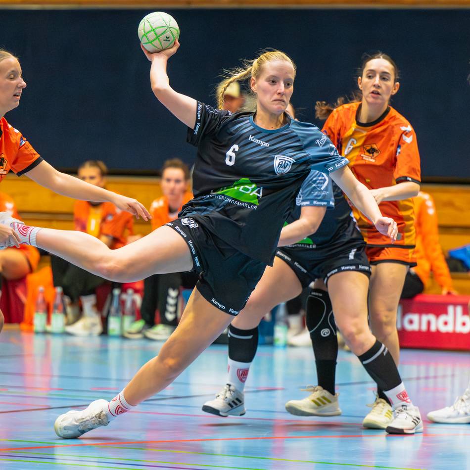 Lage in den Handball-Oberligen der Damen: Die Hinrunde zwischen Klassenerhalt und Aufstiegskampf