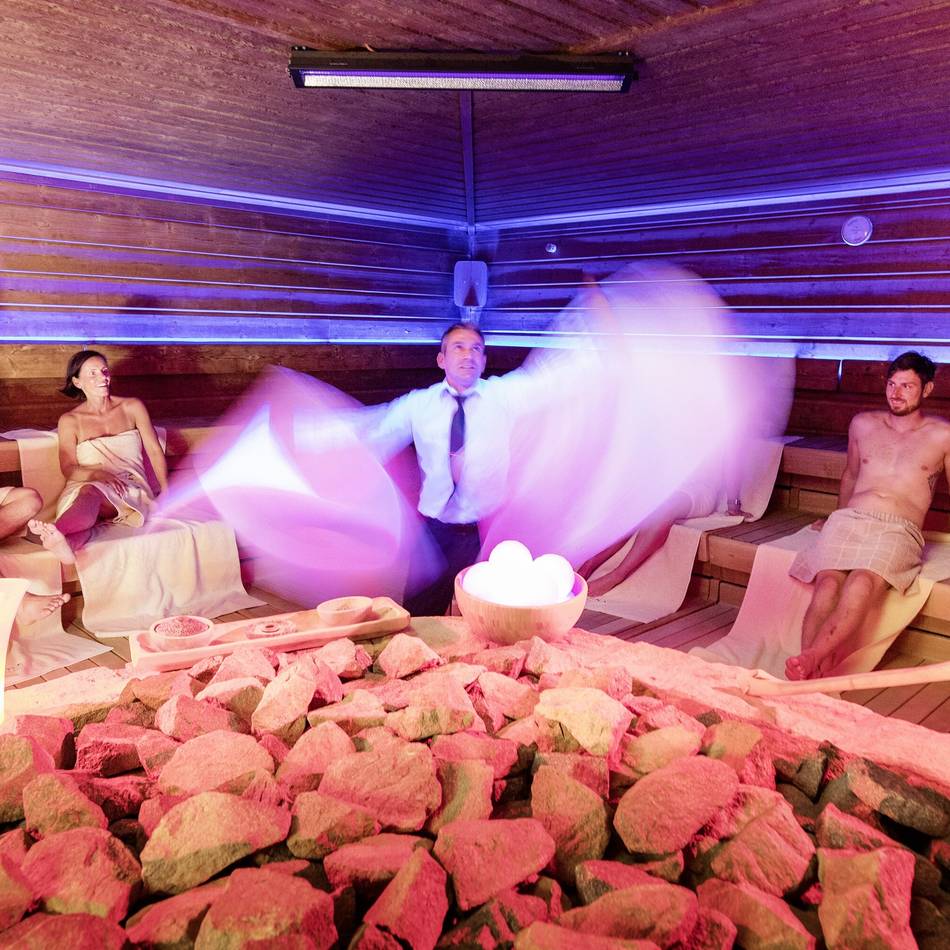 Emmerich : Saunanacht und Valentinsspecial in der Sauna Embricana