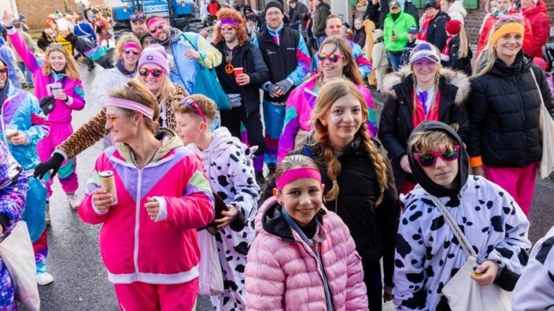 Gerderhahn und Keyenberg: Gute Stimmung am Veilchendienstag