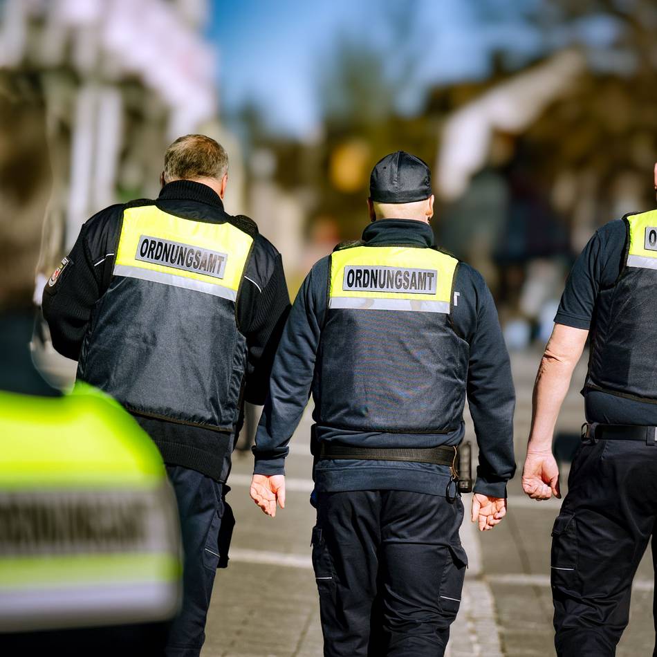 Maßnahmen in Langenfeld: Politik trägt Wenzens’ Sicherheitsoffensive mit