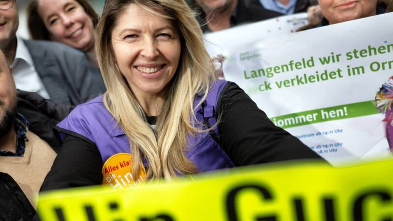 Jecke Tage in Langenfeld: Das Sicherheitskonzept für Altweiber und Karnevalszüge steht