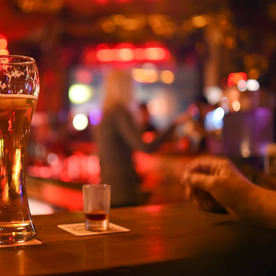 Vorwurf: Vergewaltigung in Kneipe: Klever Wirt wieder wegen Sex-Straftat vor Gericht