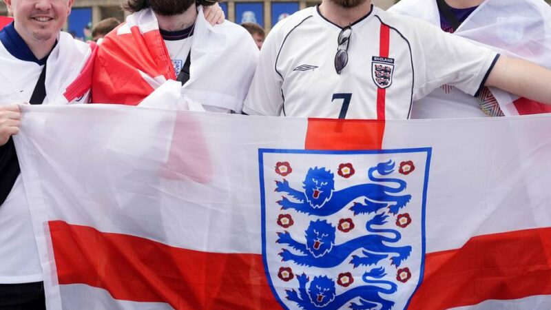 Innenministerin mit froher Kunde für Fans: Mehr Zeit fürs WM-Bier – britische Pubs ab der K.o.-Runde länger offen