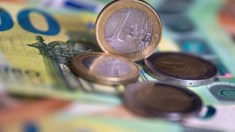 Geld für Konsum und zum Sparen: Verfügbares Einkommen ist in Rheinberg, Xanten, Alpen und Sonsbeck gestiegen