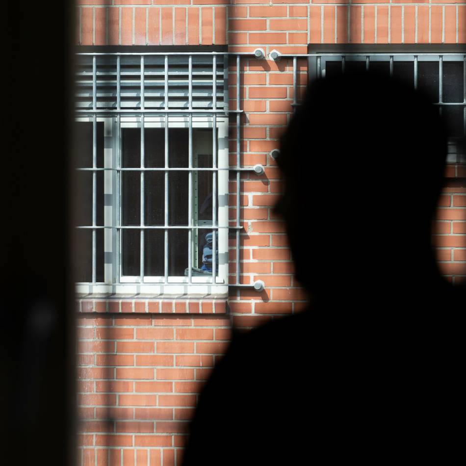 Festnahme in der Duisburger Ausländerbehörde: Gericht stoppt Abschiebung von psychisch krankem Iraker
