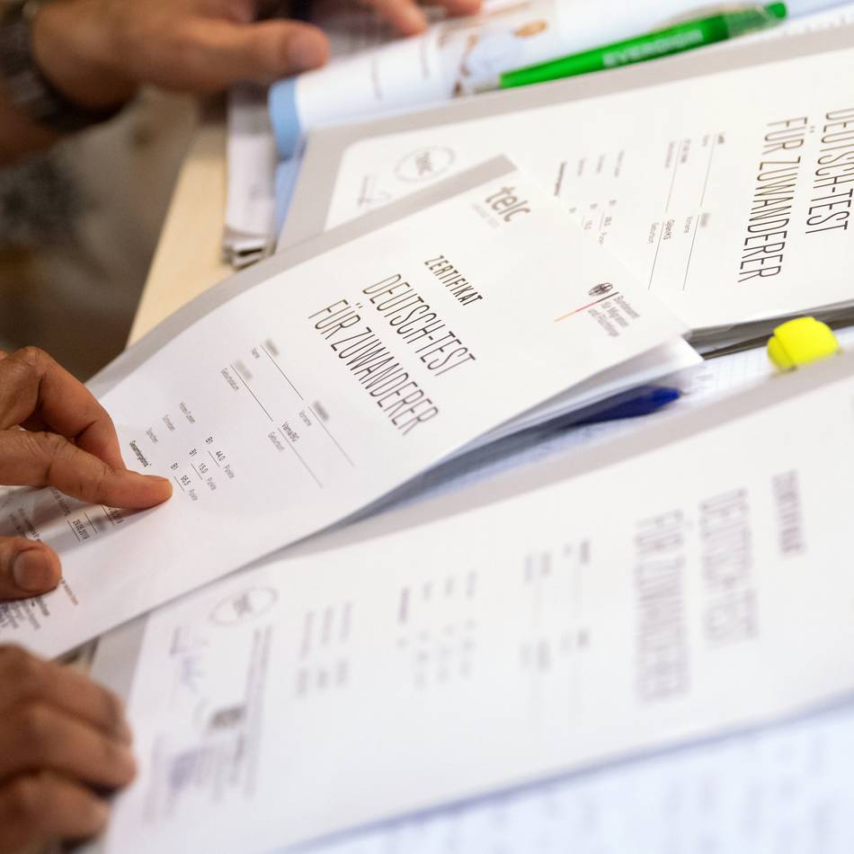 Deutsch-Test ist gefragt: Rekord bei Sprachprüfung für Zuwanderer bei VHS Kleve