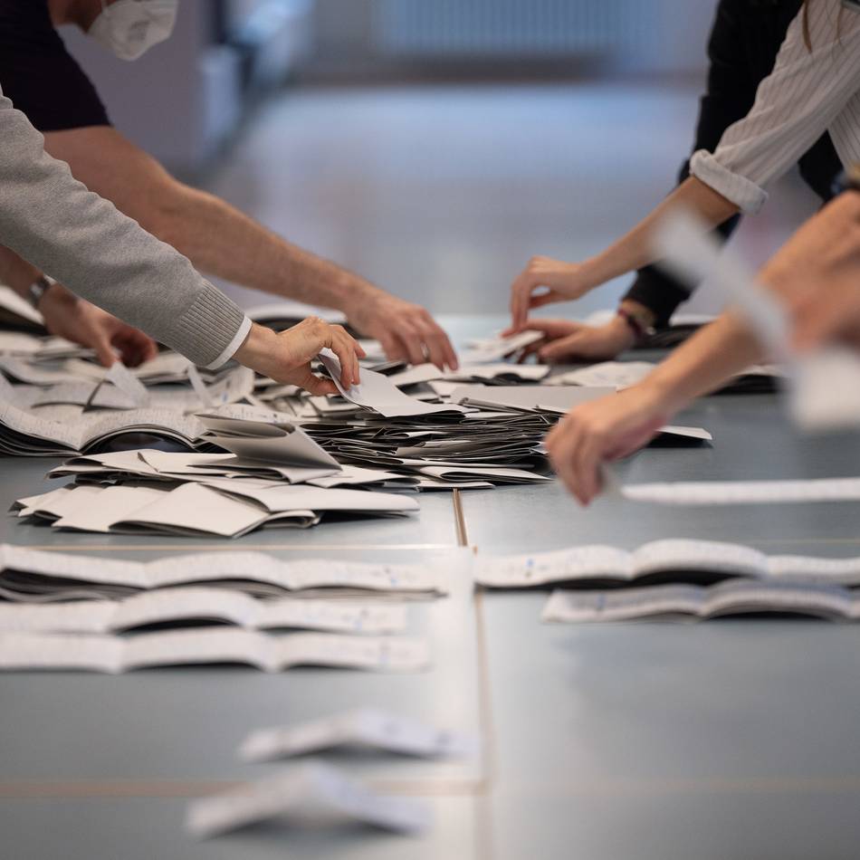 Kommunalwahl 2025 in Krefeld: Streit um Forderung zu Neuauszählung eskaliert