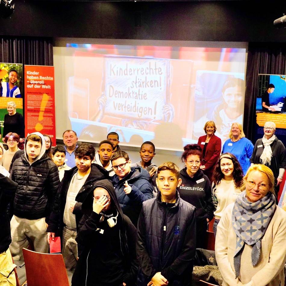 Kaarster Unternehmer produziert Video für Kinderrechte: „Wir möchten die Kinder hörbar und sichtbar machen“