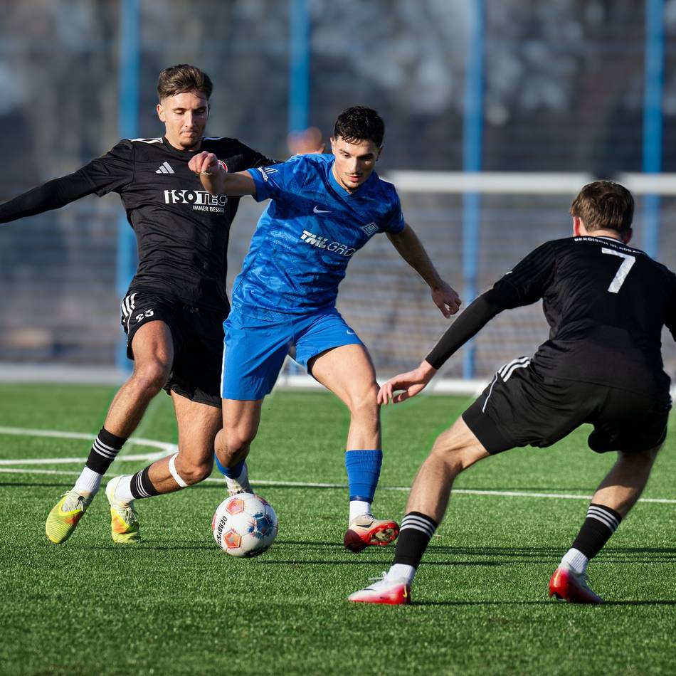 Comeback nach Rückstand: „Kätzchen“ werden noch zu „Löwen“ – SFB punkten in Essen