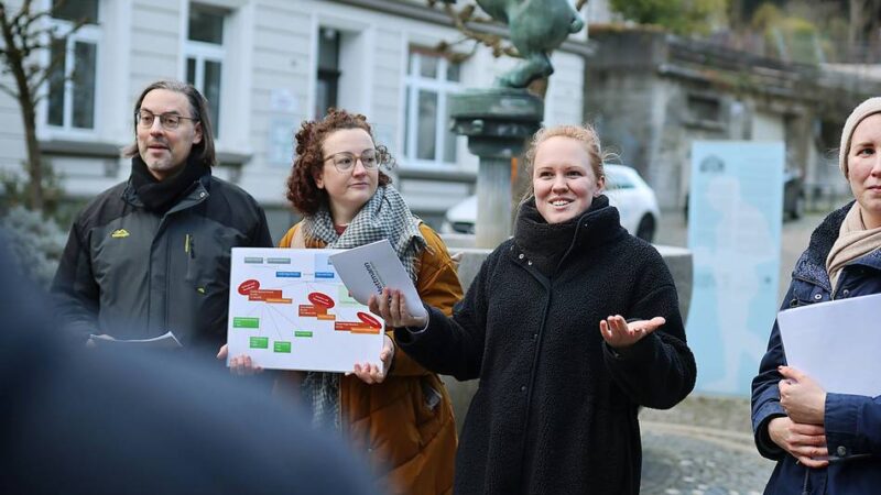 Neuer Stadtrundgang in Mettmann: Auf den Spuren der Seidenindustrie in der Oberstadt