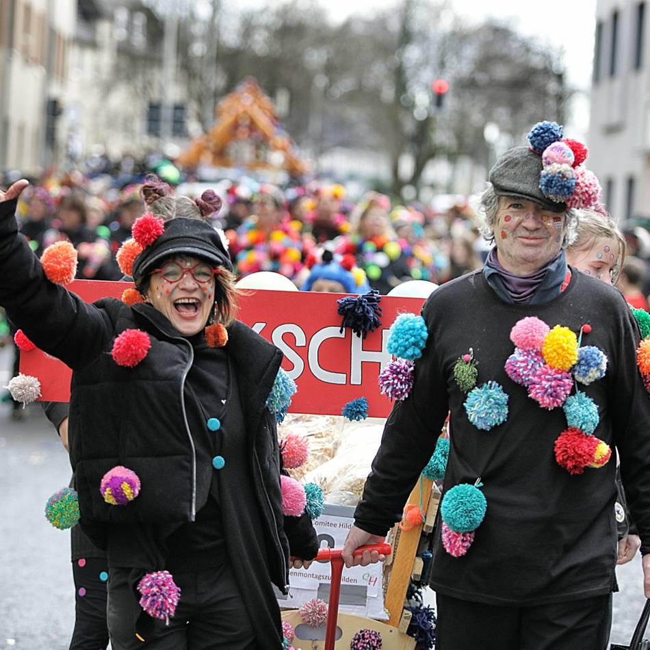Karneval 2026 in Hilden: Was man zum Rosenmontagszug wissen muss