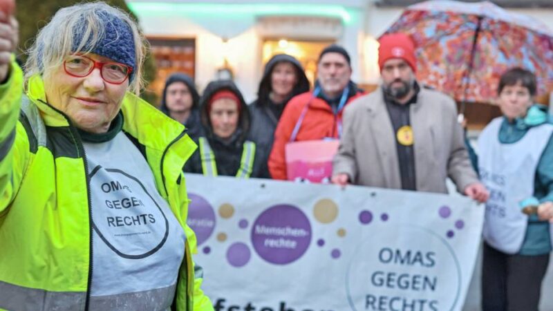 Politaktivist aus Essen als Gastredner – Omas gegen Rechts protestieren: AfD mietet sich für ein Treffen im Ratskeller von Metzkausen ein