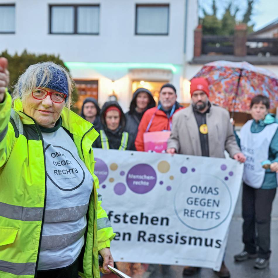 Politaktivist aus Essen als Gastredner – Omas gegen Rechts protestieren: AfD mietet sich für ein Treffen im Ratskeller von Metzkausen ein