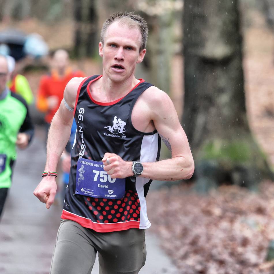 Widrige Bedingungen? Egal!: Hildener Winterlaufserie trotzt Regen und schreibt neue Rekorde