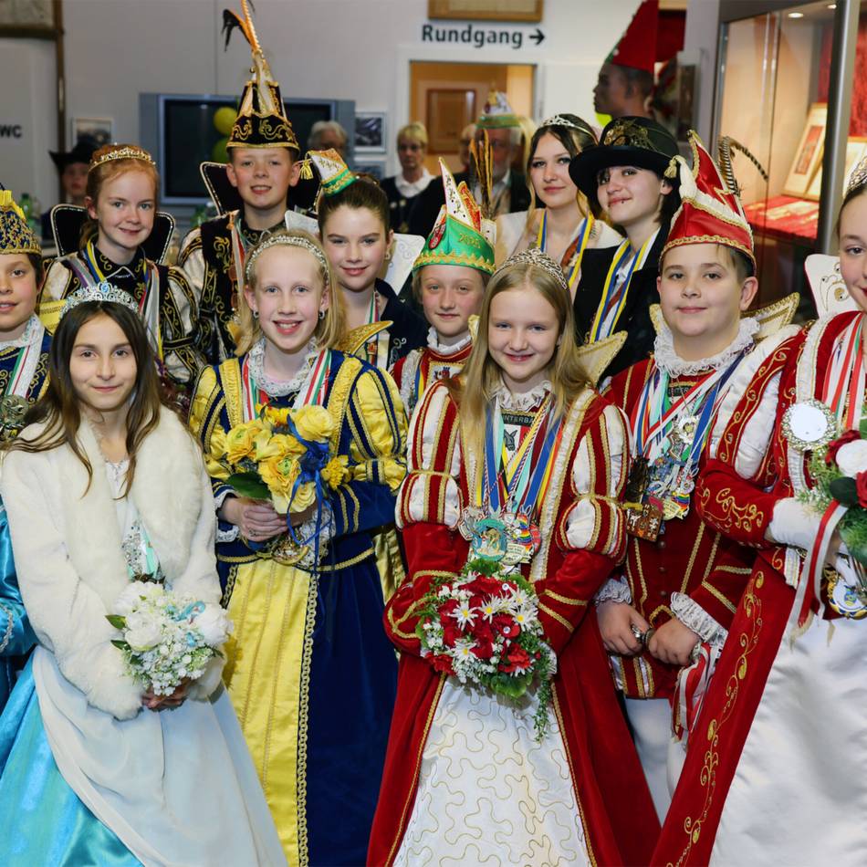 Karneval in Hilden: Kinderprinzenpaare treffen sich im Karnevalsmuseum