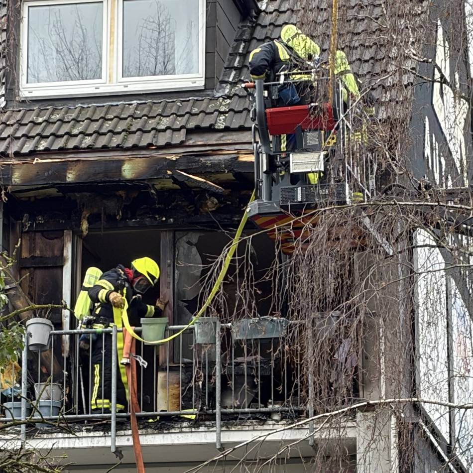 Einsatz in Mönchengladbach: Brand in Wohnung in Lürrip – Feuerwehr verhindert Schlimmeres