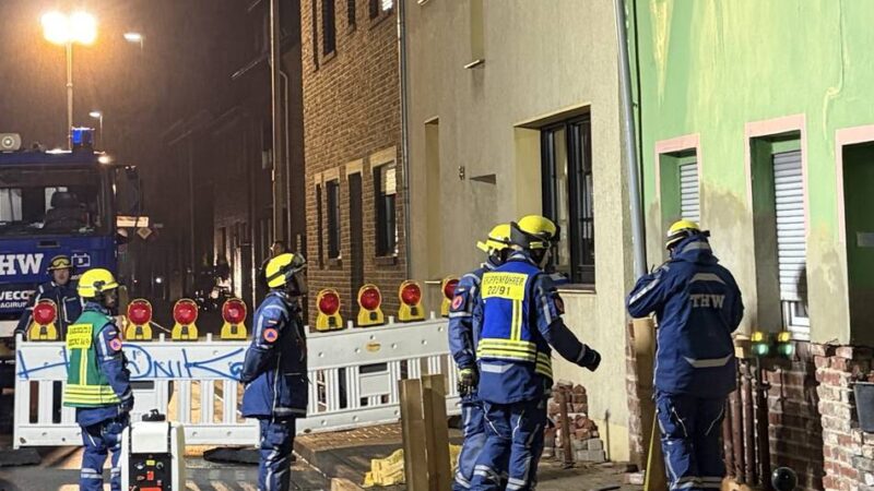 Fassade in Anrath ist einsturzgefährdet: Anrather Tulpensonntagszug wird umgeleitet