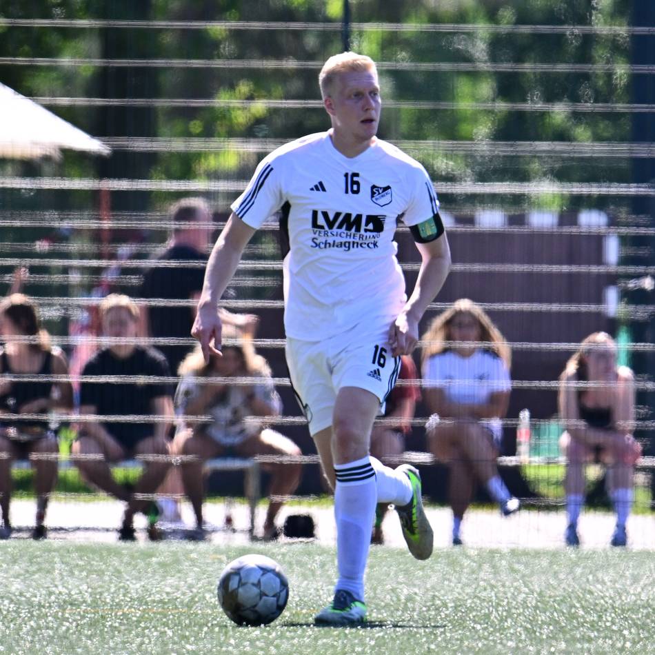 1:1 im Test gegen VfL Repelen: Budberger U19-Spieler geben Visitenkarte ab