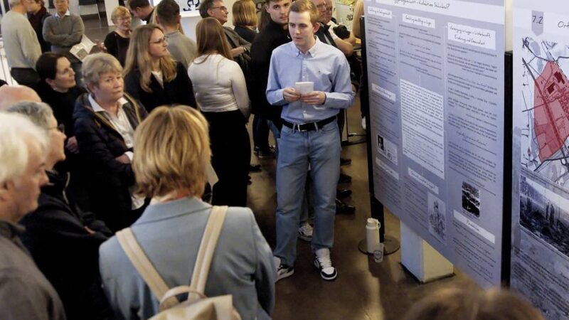 Projekt von zwei Rheinberger Schulen: Diese Ausstellung macht Geschichte greifbar