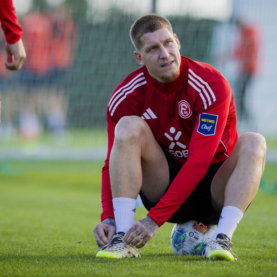 Fortuna-Abgang war konkreter als gedacht: Zweitliga-Rivale wollte de Wijs – warum der Verteidiger aber absagte