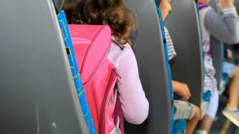 Unternehmer hat den Vertrag gekündigt: Schüler-Spezialverkehr per Bus wird neu ausgeschrieben