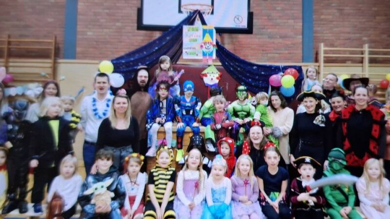 Mittwochs in der Halle am Sportplatz: Kinderturnen seit fast 40 Jahren mit Monika Sander in Orsoy