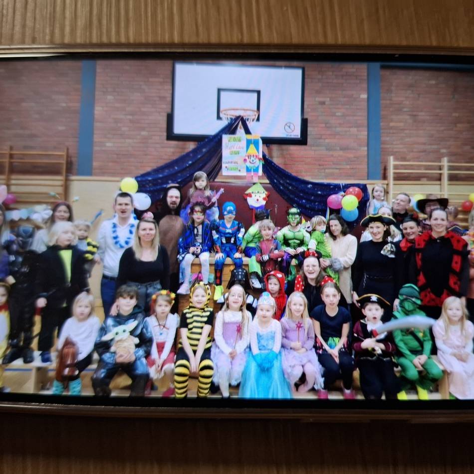 Mittwochs in der Halle am Sportplatz: Kinderturnen seit fast 40 Jahren mit Monika Sander in Orsoy