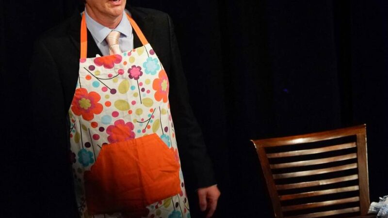 Crazy-Monday-Comedy in Rheinberg: Drei Comedians am „verrückten Montag“ auf der Adler-Bühne