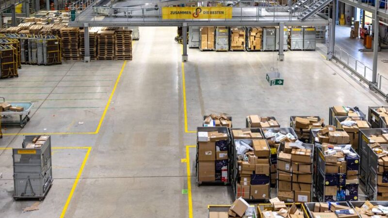 Kapazitätsausbau am Standort Rheinberg: 80 neue Arbeitsplätze im erweiterten DHL-Paketzentrum