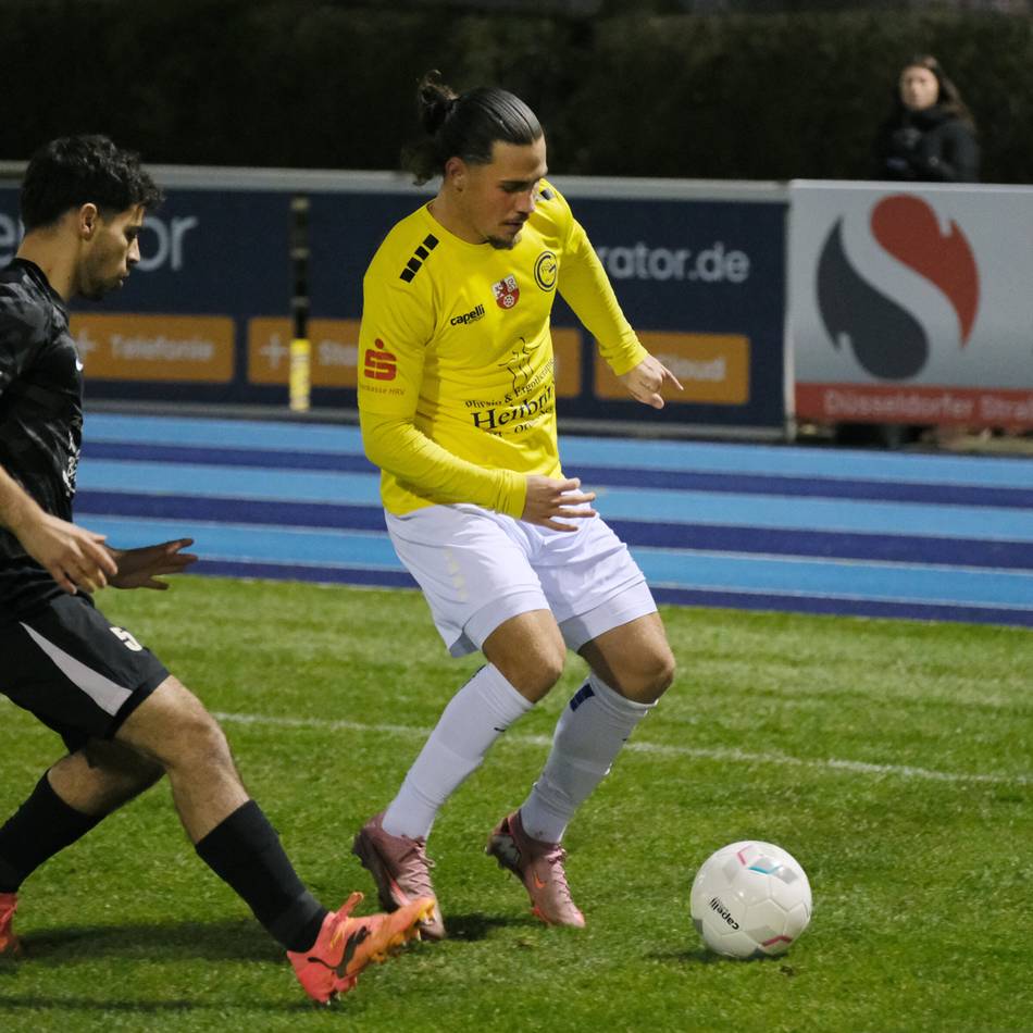 Spitzenspiel in St. Tönis: Ratingen 04/19 muss mindestens einmal wechseln