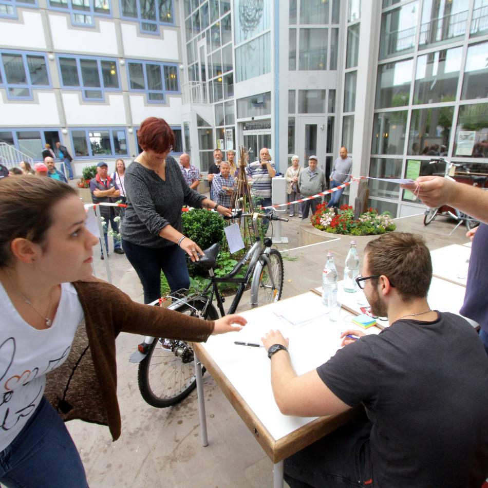 Versteigerung der Stadt Rheinberg: Vorschau für Online-Aktion läuft ab Donnerstag