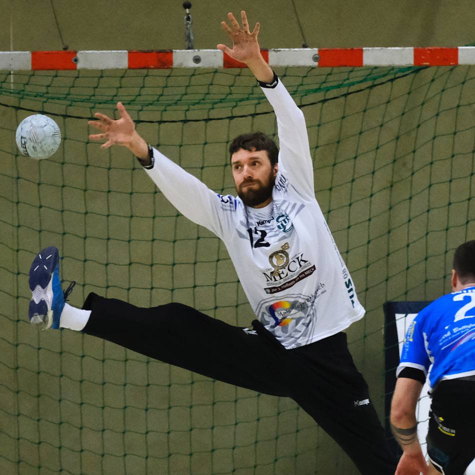 Spitzenreiter erwartet St. Tönis: Nach dem zwölften Sieg sinnt der TuS 08 nun auf Revanche